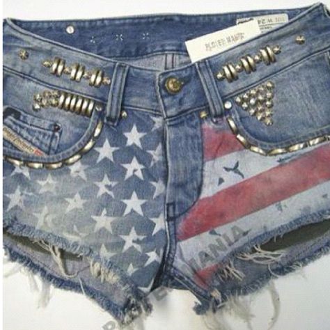 Americana! Americana Aesthetic Fashion, Americana Clothes, Americana Aesthetic Outfit, Vintage Americana Aesthetic, Americana Outfits, Americana Summer, American Vintage Clothing, Southern America, American Cowgirl