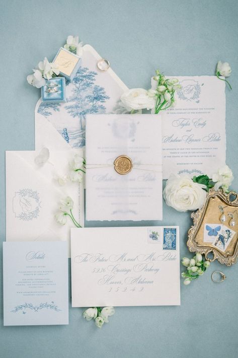 French Blue Winter Wedding, Old European Wedding Theme, French Toile Wedding Invitations, French Garden Wedding Invitations, Wedding Invites Destination, Timeless Blue Wedding, French Country Wedding Invitations, White And Blue Wedding Aesthetic, Blue White Wedding Invitation