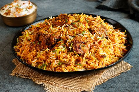 Chicken Tikka Biryani Recipe - Charcoal Eats Biryani Photo, Tikka Biryani Recipe, Chicken Tikka Biryani, Vegetarian Biryani, Tandoori Masala, Paneer Tikka, Casual Dining Restaurant, India Food, Biryani Recipe