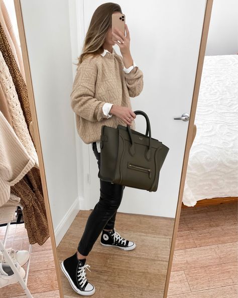 CELINE Goatskin Mini Luggage Sand curated on LTK Celine Pants, Full Body Workouts, Look Legging, Fall Jeans, Outfits With Converse, Elegante Casual, Fashion Weeks, Winter Fashion Outfits, Fall Winter Outfits