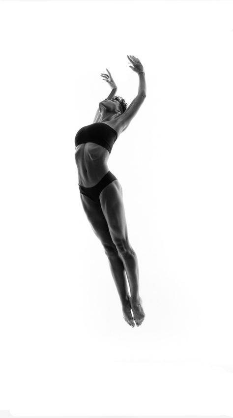 Body Movement Reference, Gymnastics Poses Reference, People In Motion Reference, Artistic Dance Photography, Person Stretching Reference, Figure Movement Photography, Contemporary Dance Photoshoot, Calm Poses, Full Body Reference Photos