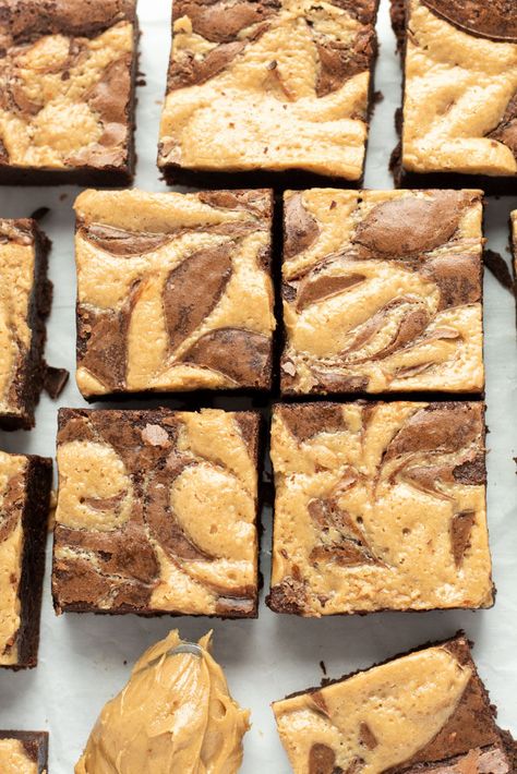 These fudgy peanut butter swirl brownies are rich, flavorful and decadent. The swirls of creamy peanut butter and chocolate makes them extra delicious! Brownies With Peanut Butter Swirl, Peanutbutter Brownie Swirl Cookies, Peanut Butter Filled Brownies, Reese’s Peanut Butter Brownies, Brownies Peanut Butter Swirl, Fudgy Peanut Butter Brownies, Blondies Recipes, Peanut Butter Swirl Brownies, Chocolate Peanut Butter Brownies