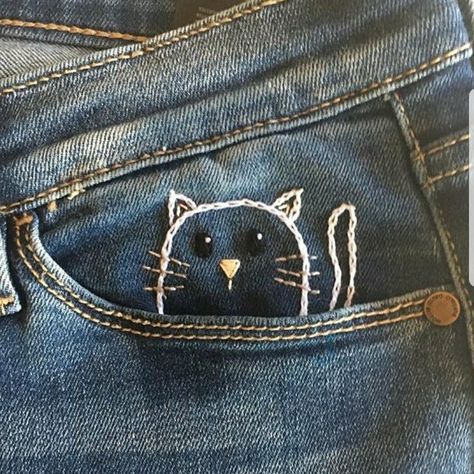 Embroidery On Jeans Front Pocket, Embroidery For Jeans Ideas, Fox Embroidery Design, Jeans Pant Embroidery Design, Easy Jean Embroidery, Embroidery On Denim Jeans, Embroidery On Jeans Pants, Embroidery Patterns Jeans, Pants Embroidery Ideas