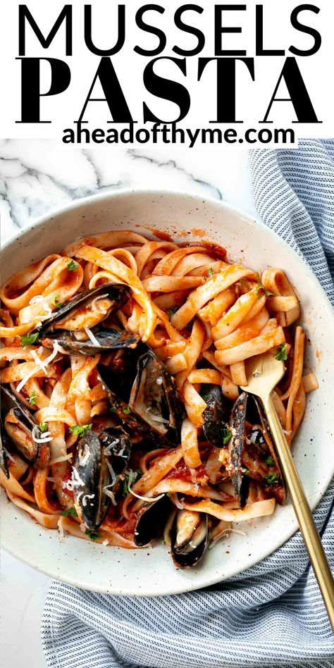 Muscle Pasta, Pasta In Tomato Sauce, Shrimp In Tomato Sauce, Shrimp Linguine Recipe, Mussels Pasta, Curry Mussels, Shrimp Linguine, Linguine Recipes, Favorite Pasta Recipes