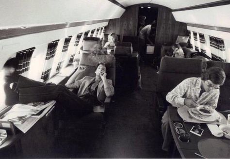 Fleetwood Mac aboard a plane during the Tusk Tour Book, 1979 Fleetwood Mac Tusk, Buckingham Nicks, Lindsey Buckingham, Stevie Nicks Fleetwood Mac, Good Traits, Plane Ride, New York Subway, Subway Train, Photographer Portfolio