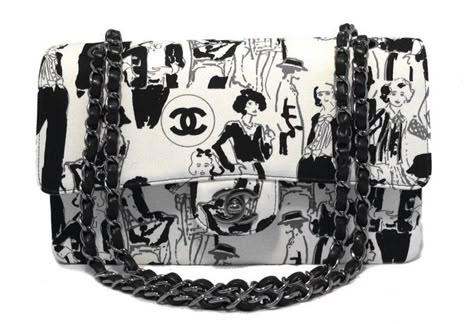 Karl Lagerfeld Bags, Chanel Outfit, Chanel Collection, Classic Flap Bag, Chanel Purse, Fashion Sketch, Luxury Purses, Chanel Accessories, Barbie Accessories