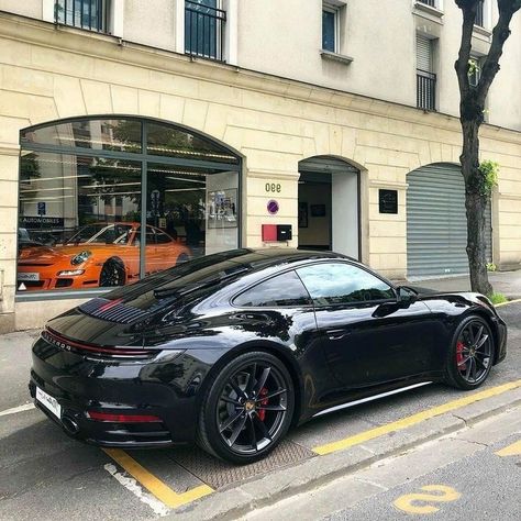 992 Porsche, Carros Porsche, Van Volkswagen, Black Porsche, Porsche Sports Car, Pagani Huayra, Exotic Sports Cars, Classy Cars, Porsche Panamera