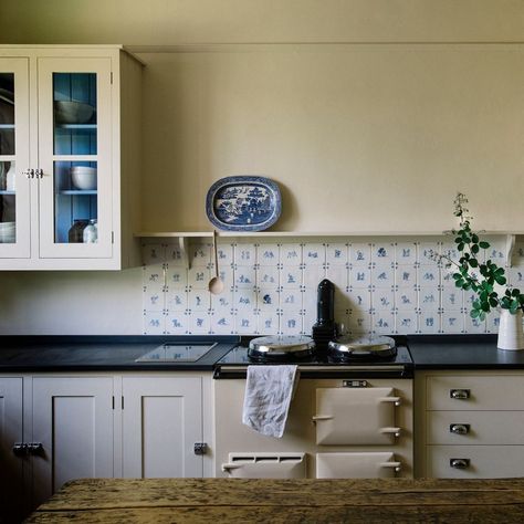 Plain English Design on Instagram: “Delft by Plain English behind the Aga at Stowupland Hall in Suffolk. Each tile is based on an antique original and depicts a different…” English Kitchens Design, Plain English Kitchen, Light And Dwell, Plain English, English Kitchen, Laminated Mdf, English Kitchens, Delft Tiles, Sustainable Kitchen