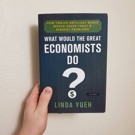 Philosophy for Success on Instagram: “I've had this book for awhile now and I'll read a chapter here and there for fun. I'm really big into economics and finance so the concept…” Books For Economics Students, Economic Books To Read, Books About Economics, Books On Economics, Economic Books, Financial Books, Vision Board Book, Business Books Worth Reading, Books Tbr