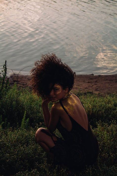 ✨MORE MELANIN? Follow Pinterest: Sara Lazro✨ Women Models, Afro Punk, Black Power, Black Excellence, Black Culture, Photoshoot Inspiration, Black Is Beautiful, Photo Inspiration, Photography Inspiration