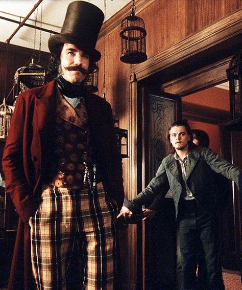 gangs of new york Bill The Butcher, Martin Scorsese Movies, Leonardo Dicaprio Movies, New York Movie, Sandy Powell, Movie Villains, Steampunk City, Gangs Of New York, Daniel Day