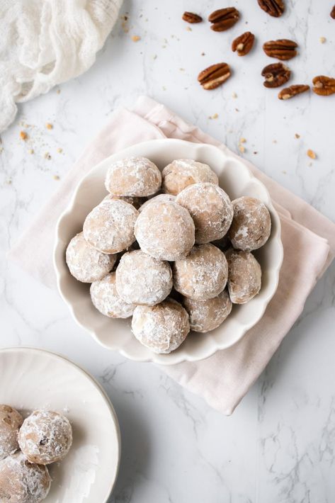 Vegan Mexican Wedding Cookies (Snowball Cookies) | Happy Vegannie Easy Vegan Cookies, Mexican Wedding Cookies, Cookie Crunch, Snowball Cookies, Roasted Pecans, Vegan Mexican, Delicious Cookie Recipes, Oatmeal Chocolate Chip Cookies, Vegan Chocolate Chip