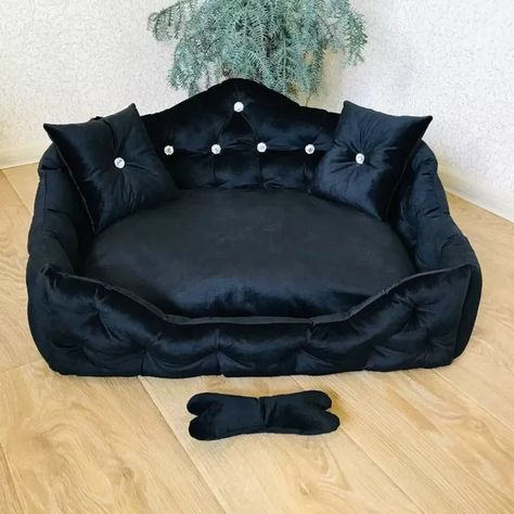 Gothic Cat Beds, Gothic Pet Bed, Gothic Pet Accessories, Gothic Dog Accessories, Gothic Cat Bed, Goth Cat Accessories, Gothic Cat Furniture, Cat Beds Aesthetic, Cat Bed Aesthetic