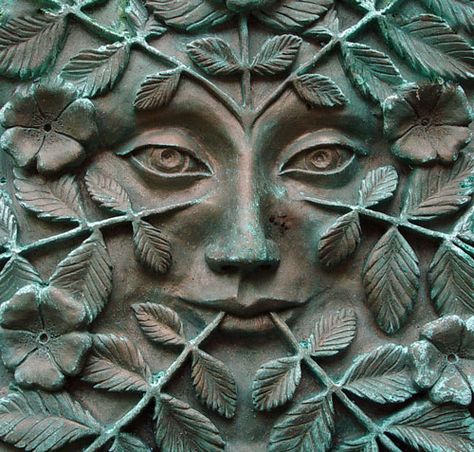 patina  green garden sculpture with leaves overlaid onto a face sculpted out of darjit.... Guiseppe Arcimboldo, Symbole Viking, Tree Faces, 3d Studio, Church Architecture, Beltane, Metal Tree, Iron Age, Samhain