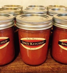 Spicy Jalapeno Ketchup Jalapeno Ketchup Recipe, Ketchup Recipe For Canning, Spicy Ketchup Recipe, Homemade Ketchup Recipes, Canned Jalapenos, Spicy Ketchup, Diy Mixes, Ketchup Recipe, Homemade Ketchup