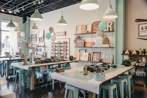 Welcome to Florida, AR Workshop Fort Myers - AR Workshop Franchising Commercial Art Studio, Creative Workshop Space, Paint Your Own Pottery Studio, Bible Recap, Welcome To Florida, Creative Studio Space, Pottery Cafe, Art Studio Space, Art Studio Design