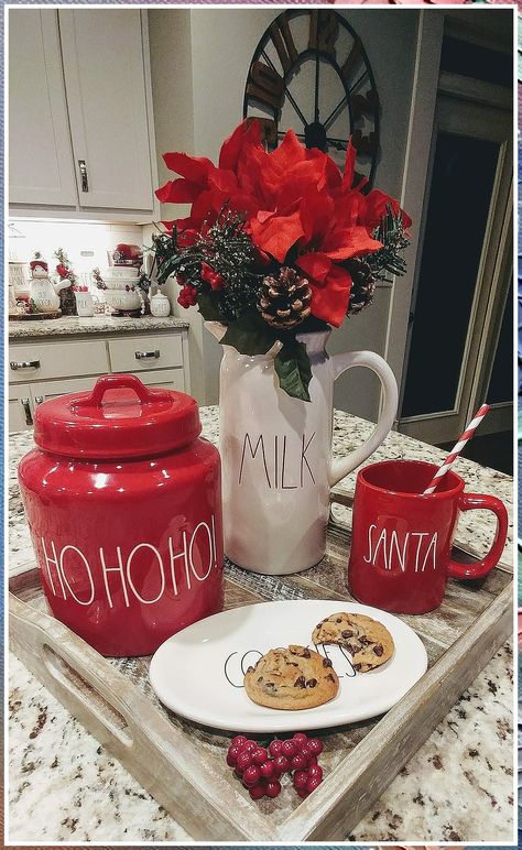 Christmas Kitchen Decor Ideas - Search for your desired items at here. Buy them TODAY! Christmas Decorations Apartment, Red Christmas Decor, Gingerbread Christmas Decor, Christmas Apartment, Christmas Kitchen Decor, White Christmas Decor, Christmas Inspo, Indoor Christmas Decorations, Farmhouse Christmas Decor