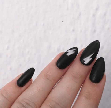 #blacknails #lightningboltnails Lightning Nails, Short Almond Nails, White Lightning, Lightning Bolts, Seasonal Nails, Rock Of Ages, Thunder And Lightning, Black Lightning, Lightning Bolt