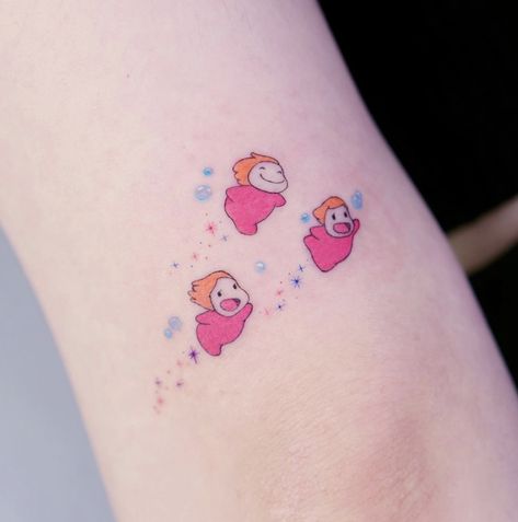 Heart Matching Tattoos, Ponyo Tattoo, Seashell Tattoos, Ghibli Tattoo, Tatoo Inspiration, Womp Womp, Cute Tiny Tattoos, Tattoo Feminina, Nail Tattoo