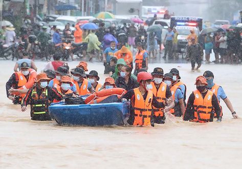 PARRYING questions insinuating that government had not done much, or had not adequately prepared for the typhoon Ulysses, especially for Metro Manila, Office of Civil Defense deputy administrator for operations Casiano Monilla said the OCD and the National Disaster Risk Reduction and Management Council (NDRRMC) had issued constant warnings on the weather disturbance. This, as […] Quotes App, Civil Defense, Disaster Response, Major General, Search And Rescue, Pink Tulips, Coast Guard, Risk Management, Metro Manila