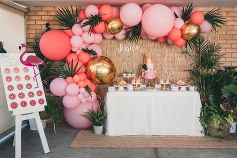 Diy Aloha Party Decorations, Pink Tropical Party, Birthday Pool Party Decorations, Tropical Bday Party Ideas, Tropical 30th Birthday Party, Tropical Party Backdrop, Flamingo Themed Party Decoration, Tropical Photo Backdrop, Flamingo Baby Shower Ideas