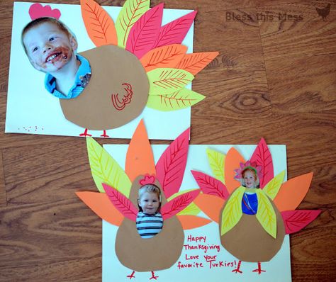 5 Easy Turkey Crafts for Kids - "turkey yourself" we sent these to grandma last year and it was so much fun. She loves the mail and the kids thought they were hilarious turkeys. Turkey Crafts Preschool, Diy Thanksgiving Crafts, Thanksgiving Turkey Craft, Preschool Crafts Fall, Easy Thanksgiving Crafts, November Crafts, Turkey Crafts, Thanksgiving Preschool, Thanksgiving Art