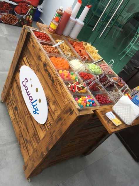 Barra loca Savaliz Party Snack Table, Party Rental Ideas, Gerobak Dorong, Snack Cart, Dresses Royal Blue, Mexican Snacks, Dresses Quince, Decorações Com Comidas, Food Cart Design