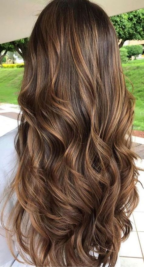 GET LONGER STRONGER HAIR WITH THIS DIY RECIPE | BRUNETTE HAIR Balyage Long Hair, Brown Hair Inspo, Brunette Hair With Highlights, Hair Color Light Brown, Brunette Balayage Hair, Long Hair Color, Brown Hair Balayage, Light Hair Color, Hair Stylies