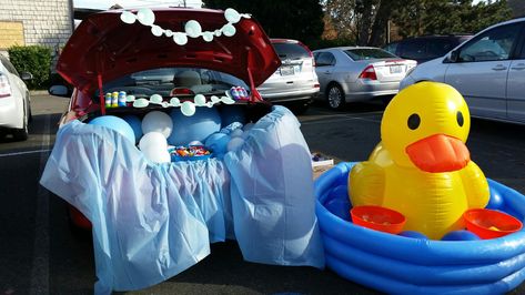 Bath Trunk Or Treat, Duck Trunk Or Treat, Church Trunk, Trunk Or Treat Ideas, Teal Pumpkin, Cheap Halloween, Treat Ideas, Homemade Halloween, Carnival Games