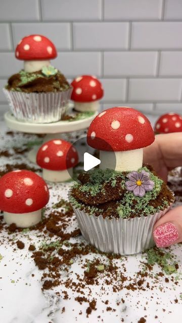 Birthday Cake With Marshmallows, Birthday Mushroom, Edible Moss, Red Buttercream, Whimsical Party, Specialty Cupcakes, Rachel Lindsay, Homemade Pudding, Cake Pop Molds