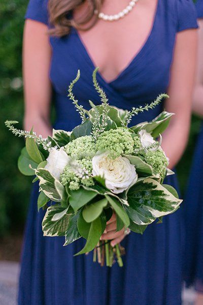 Green Leafy Bouquet, Hosta Bouquet, Hosta Leaves, Rose Bridesmaid Bouquet, White Bouquets, Greenery Wedding Bouquet, Purple Bouquets, Tall Wedding Centerpieces, Foliage Wedding