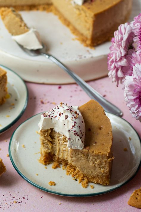 Chai Cheesecake - Bake with Shivesh No Bake Chai Cheesecake, Chai With Biscuit, Pumpkin Chai Cheesecake, Chai Mini Cheesecakes, Vegan Chai Cheesecake, Chai Biscuit, Chai Cheesecake, Chai Recipes, Bake With Shivesh