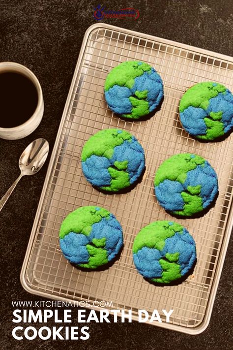 These simple Earth Day Cookies are so easy to make! Turn it into a fun baking activity and raise awareness among the young ones. Earth Day Cookies Recipe, Earth Cookies, Earth Day Cookies, Monster Recipes, Oat Cookie Recipe, Cookies To Make, Sugar Cookie Mix, The Young Ones, Fun Baking