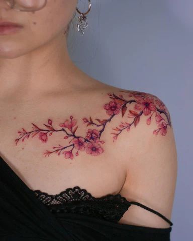 Cherry Blossom Tattoo Shoulder, Blossom Tree Tattoo, Sakura Tattoo, Branch Tattoo, Tattoos For Women Flowers, Vine Tattoos, Inspiration Tattoos, Rosen Tattoo, Shoulder Tattoos For Women