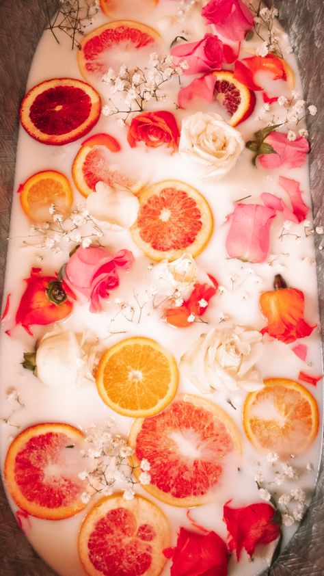 Milk Bath With Fruit, Milk Bath Product Photography, Fruit Milk Bath Photography, Summer Milk Bath, Milk Bath Aesthetic, Flower Bath Photoshoot, Flower Bath Aesthetic, Fruit Milk Bath, Fruit Bath Photoshoot