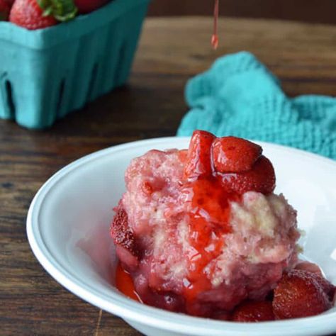 Stovetop Strawberry Dumplings - Print Strawberry Dumplings, Sweet Dumplings, Dumplings Recipe, Brownie Desserts, Just A Taste, Dumpling Recipe, Eat Dessert First, Yummy Sweets, Strawberry Recipes