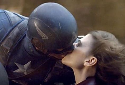 [Photos] Avengers Real-Life Partners Captain America Peggy, Relationship Vibes, Steve Rogers Aesthetic, Captain America Aesthetic, Avengers Aesthetic, One Last Dance, Marvel Background, Movie Recommendations, Romantic Aesthetic