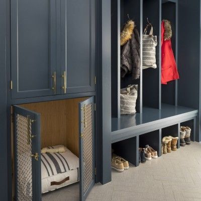 French Creek, MN Modern Mud Room Ideas Entryway, Boot Room Utility, Traditional Entry, Custom Dog Kennel, Laundry Room/mud Room, Mudroom Entryway, Mudroom Laundry Room, Clothes Hanging, Mud Room Storage