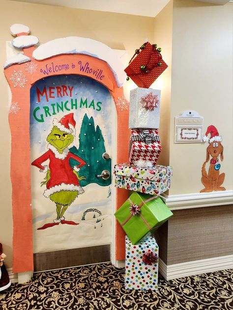 Recycle, Reuse and Repurpose! | Decorating my Mama's apartment door each year for Christmas.. | Facebook Office Door Christmas Decorations, Office Door Christmas, Reuse Things, Door Christmas Decorations, Grinch Party, Grinch Christmas Decorations, Apartment Door, Office Cubicle, Diy Office