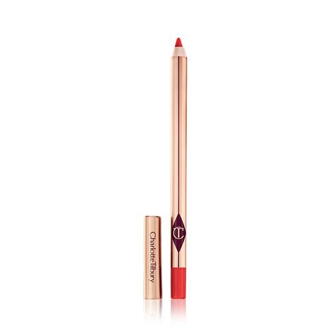 Charlotte Tilbury Lip Liner, Red Lip Liner, Red Lipstick Looks, Charlotte Tilbury Lip, Red Lips Makeup Look, Red Lip Makeup, Lip Shapes, Moisturizing Lipstick, Airbrush Makeup