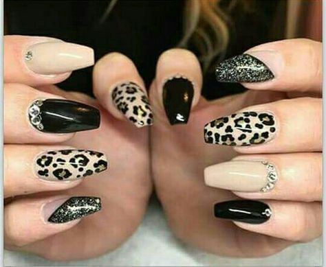 Leopard print black and nude coffin Valentines Nail Art Designs, Cheetah Nail Designs, Cheetah Print Nails, Cheetah Nails, Valentine Nail Art, Leopard Print Nails, Print Nails, Leopard Nails, Animal Print Nails