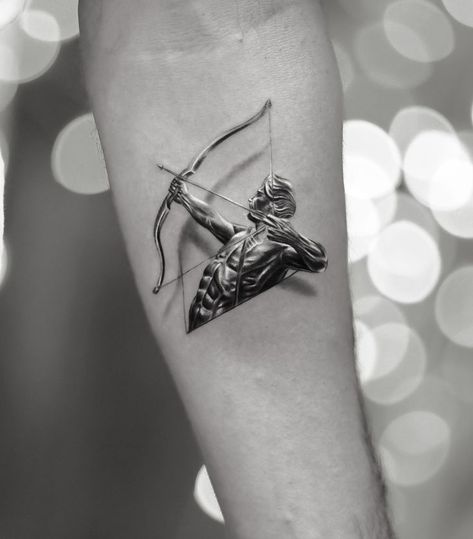 Tattoo of a warrior about to attack and use is bow. Very detailed. Silver tattoo. Rome Warrior Tattoo, Archer Tattoo Design, Ancient Rome Tattoo, Centaur Tattoo, Roman Tattoo Ideas, Knowledge Tattoo, Rome Tattoo, Apollo Tattoo, Archer Tattoo