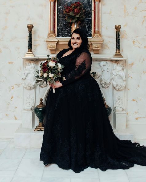 Black Plus Size Wedding Dresses With Sleeves, Black Wedding Dress Elegant Plus Size, Goth Wedding Dress Plus Size, Plus Black Wedding Dress, Witchy Wedding Dress Plus Size, Black Wedding Gowns Plus Size, Black Plus Size Wedding Dresses, Black Wedding Gowns The Bride, Plus Size Black Wedding Dresses