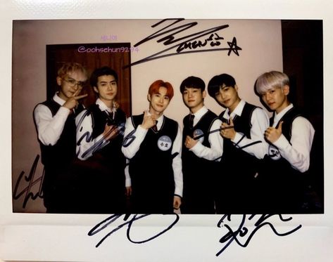 sofea 📌 on Twitter: "exo as high school students (open discussion)… " Exo Polaroid, Exo Sign, Exo Music, Exo Red Velvet, Exo Album, Exo Art, Exo Suho, Exo Lockscreen, Exo Ot12