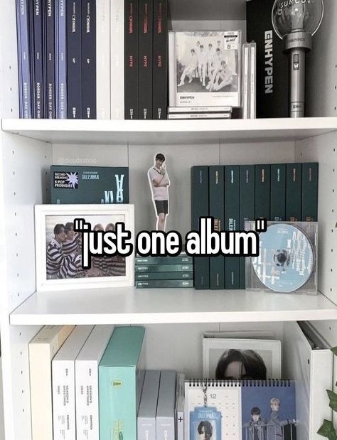 Lilah Core, Engene Core, I Land, Kpop Whisper, Pinterest Room Decor, Funny Kpop Memes, Christmas Room, Kpop Merch, Room Makeover Bedroom