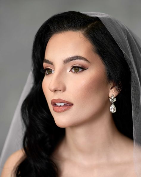 Dear 2025 Bride: This is your friendly reminder that you should start looking for your makeup and hair artist. 📲 Visit our Bridal Portfolio using the link on profile and get a quote today #dallasbride #weddingmakeupdallas #dallasmakeupstudio #dallasweddingplanner #dallasflorist #dallaswedding #dfwbride #dfwweddings #dallasglam Wedding makeup Dallas Dallas wedding makeup artist Dfw mua Dallas bridal makeup artist Dallas bridal team Dallas wedding makeup artist Wedding makeup and hair Dal... Dear 2025, 2025 Bride, Artist Wedding, Wedding Makeup And Hair, Hair Artist, Wedding Makeup Artist, Makeup Studio, Bridal Makeup Artist, Friendly Reminder