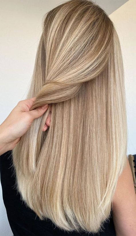 Blondie Ideas, Tmavý Blond, Summer Blonde Hair, Kadeřnické Trendy, Lighter Hair, Dyed Blonde Hair, Light Blonde Hair, Vlasové Trendy, Dirty Blonde Hair