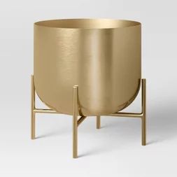 Large Brass Planter, Gold Planter With Stand, Large Indoor Planters Pots Living Rooms, Gold Planters Indoor, Small Planters Indoor, Gold Plant Pot, Living Room Planters, Brass Planters, Miami House