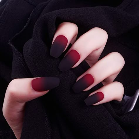 Black Ombre Nails, Red Ombre Nails, Polish Organization, Black Nails With Glitter, Polish Design, Polish Art, Goth Nails, Polish Ideas, Black Nail Designs