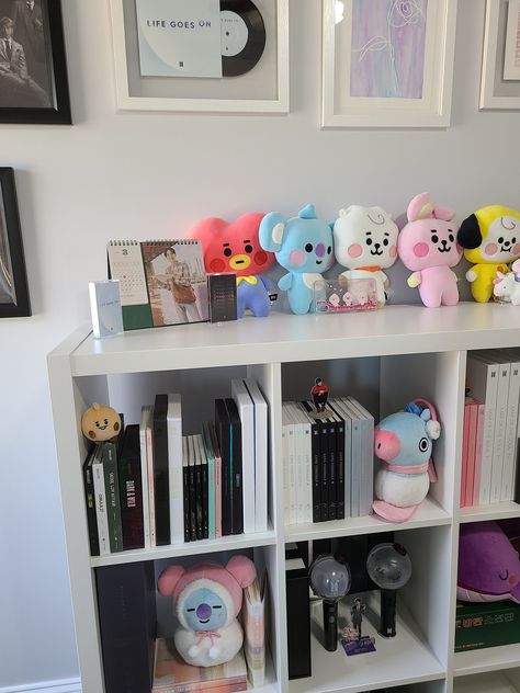 Bts Shelf, Bts Bedroom, Album Shelf, Army Bedroom, Army Decor, Bts Room, Army Room Decor, Kpop Room, Army Room